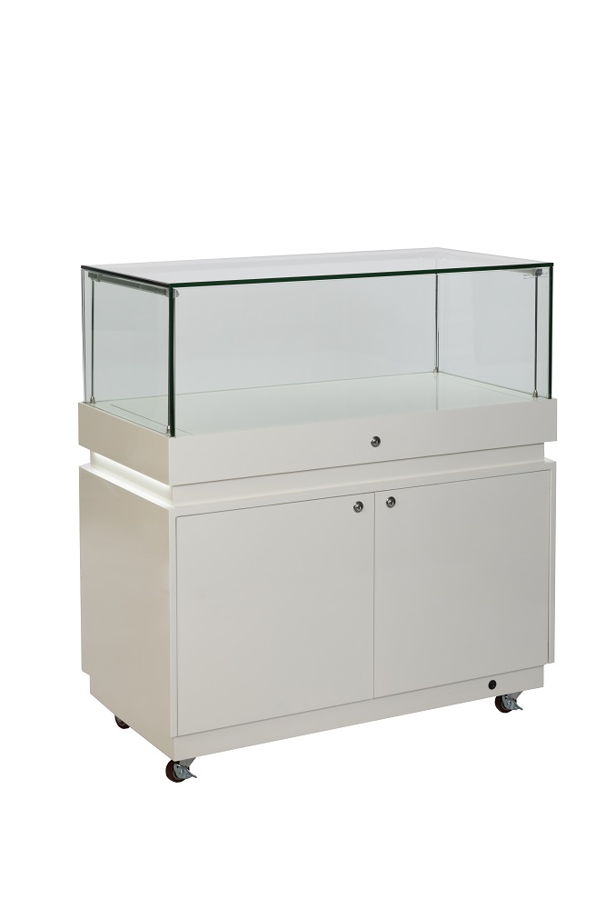 HIGH GLOSS Prestige Display Counter